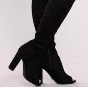 #1201 Rouge Open Toe Stretch Boots